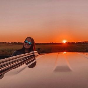 Meet your Posher, Roni